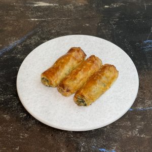 KÖY BÖREĞİ ISPANAKLI - Görsel 1